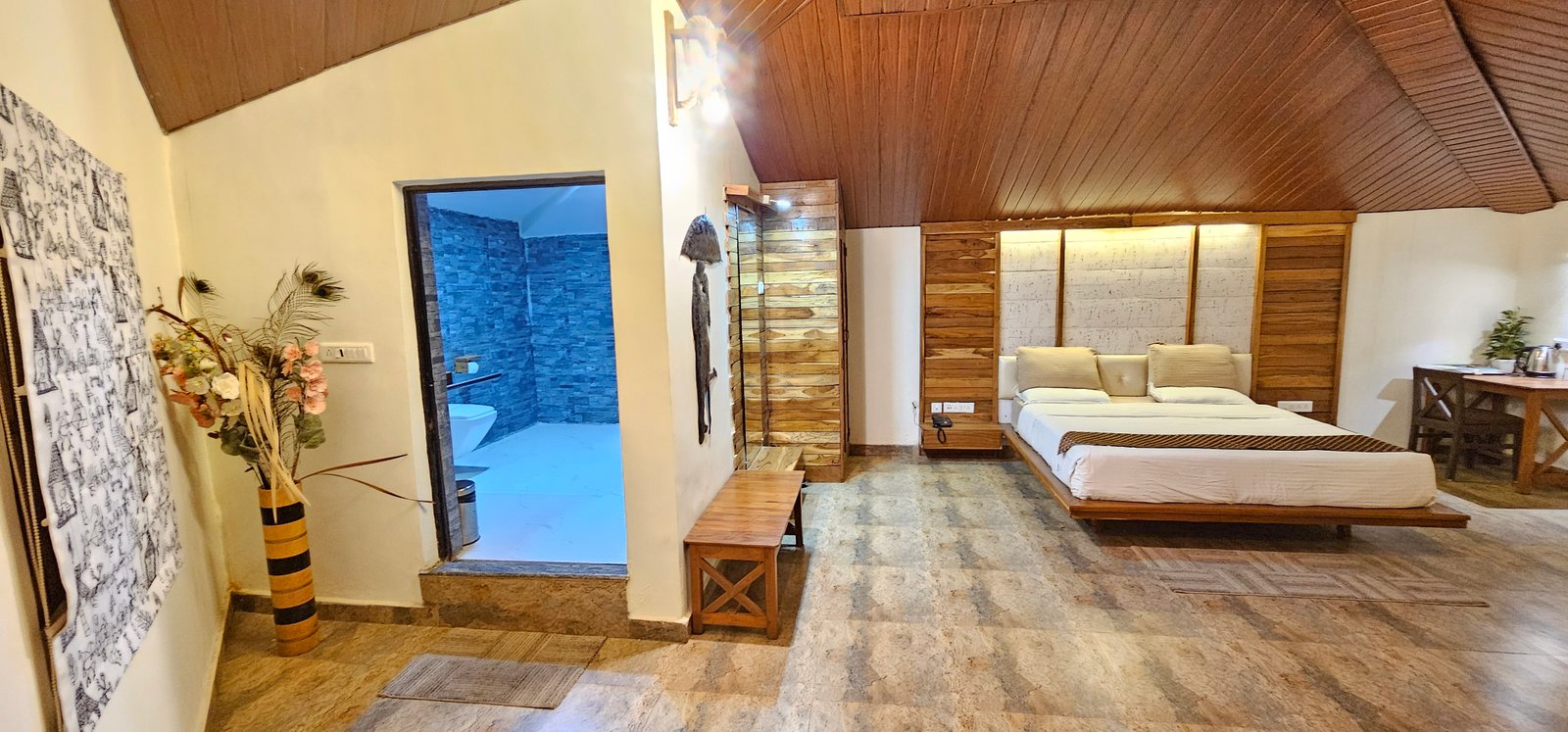 Suit Room Bed