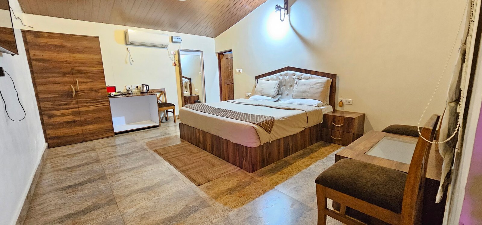 Blossom Gallery Luxury Asset